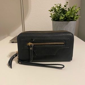 Small leather clutch